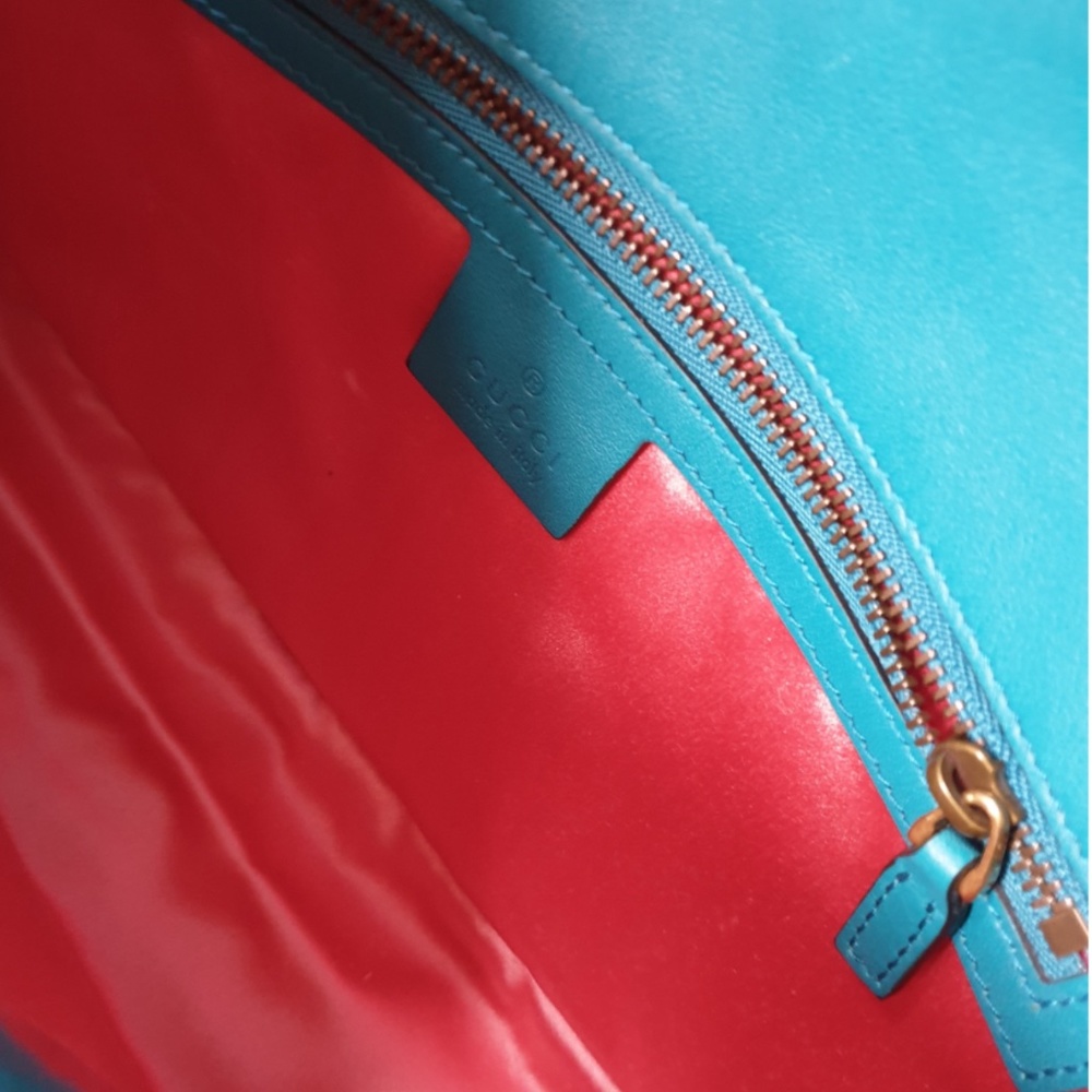 Authentic GUCCI Blue Velvet GG Marmont Shoulder Bag - Picture 7 of 11